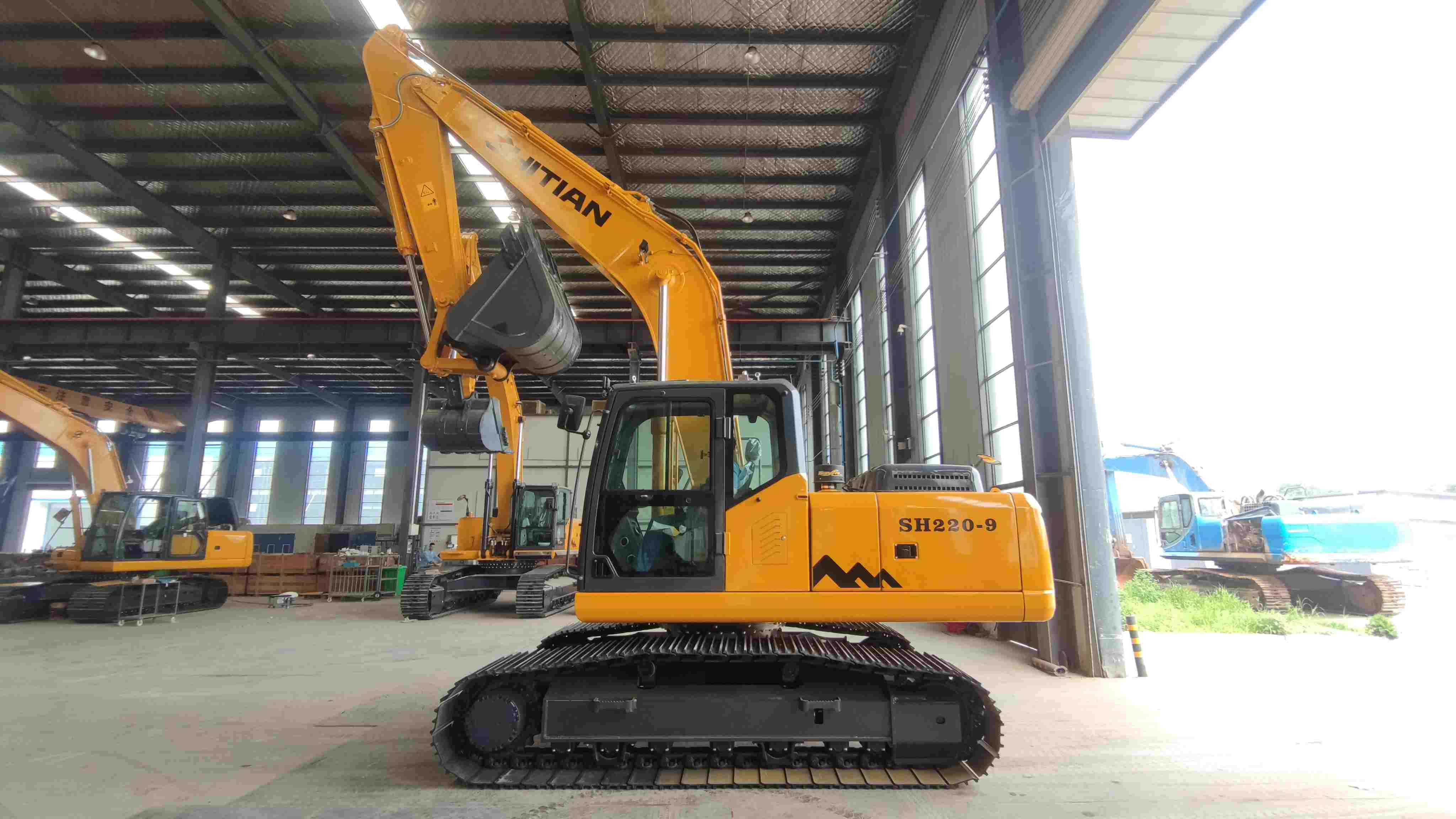 22 ton medium-sized crawler excavator