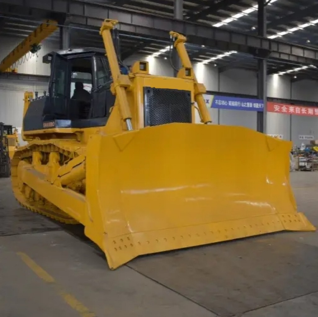 Bulldozer mediano sobre orugas de 460 HP