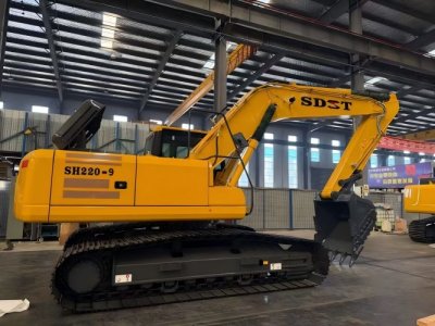 22 Ton Hydraulic Excavator is a high-performance heavy-duty excavator