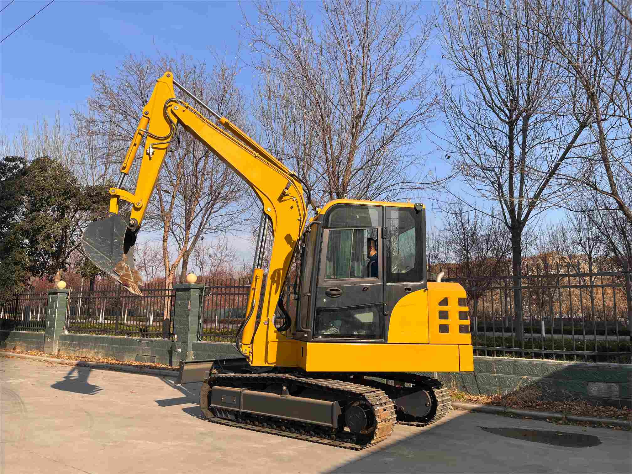 6 Ton Excavator Flexible Operation for Narrow Space