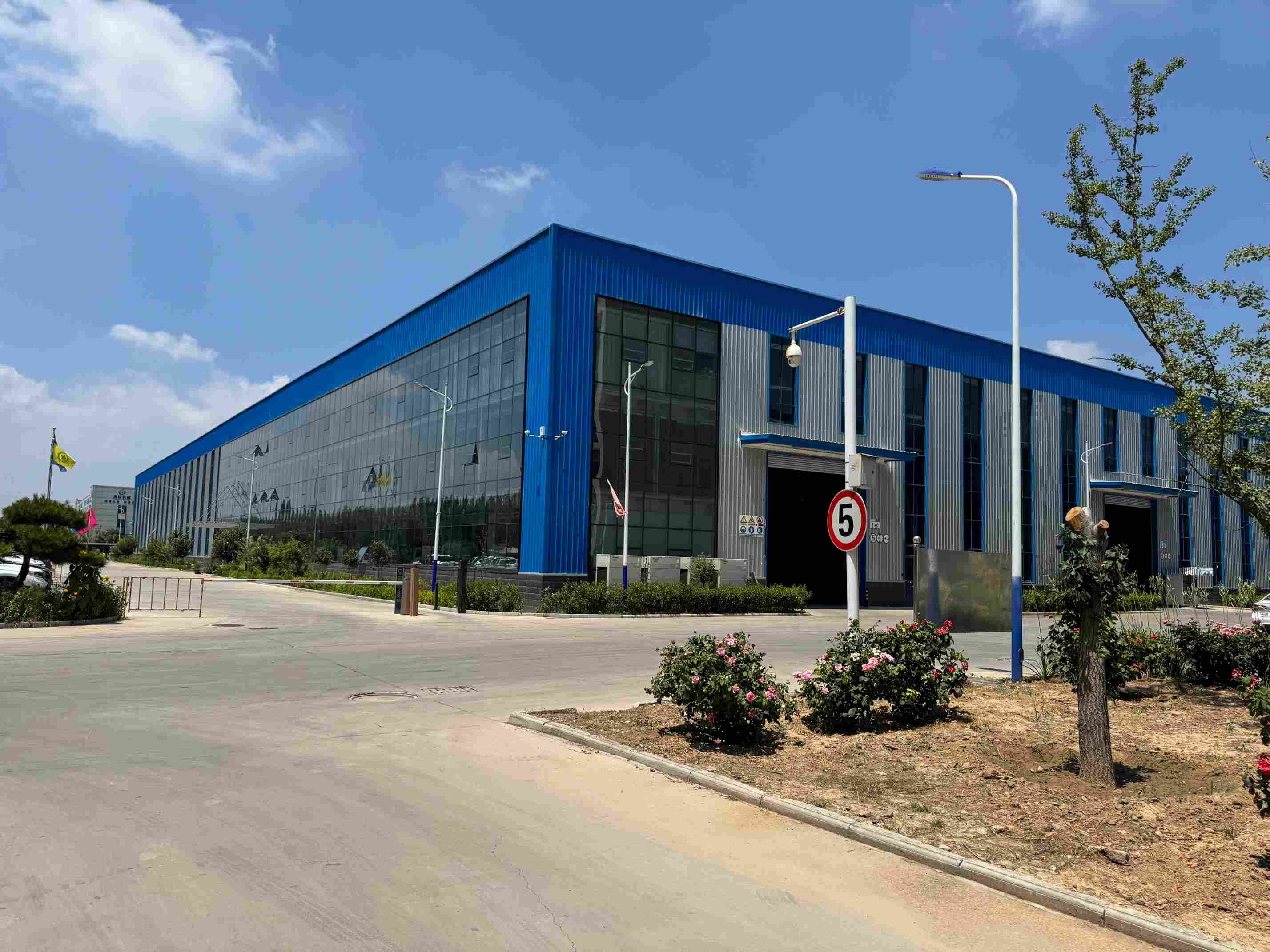 Shandong Shitian Hydraulic Excavator: Full-Tonnage Models & High Efficiency