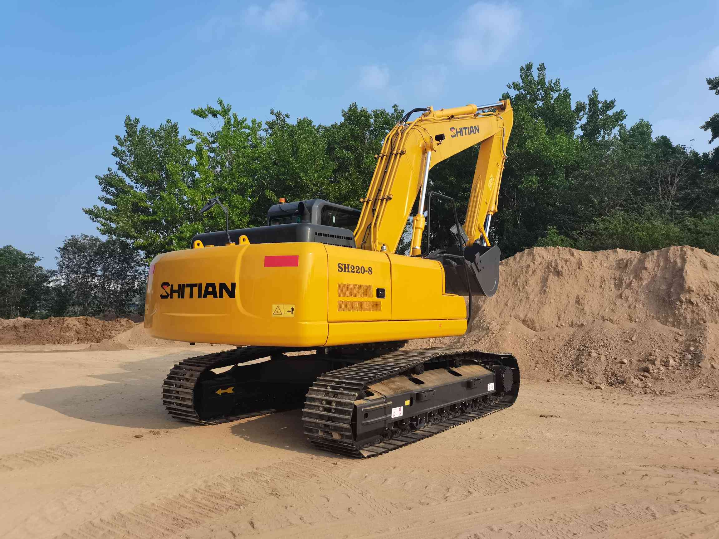 Excavadora de cadenas de tamaño mediano de 22 T
