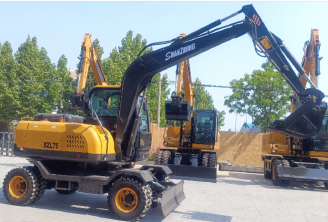 Колесный экскаватор 0,7 тонны